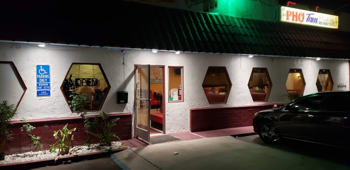 Pho Tam & Grill